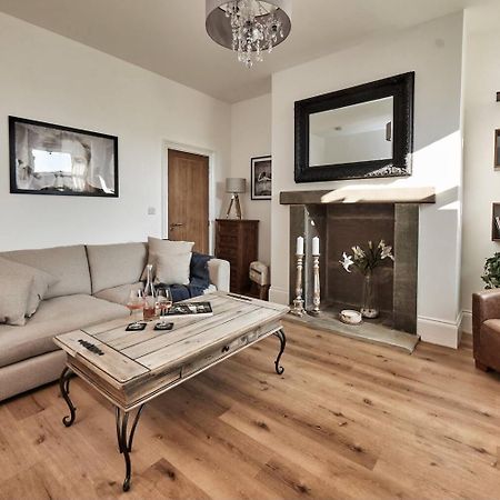 Pendle-Walking-3 Bed- Exec Contractor & Long Stay! Colne  Esterno foto
