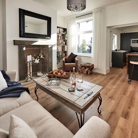 Pendle-Walking-3 Bed- Exec Contractor & Long Stay! Colne  Esterno foto