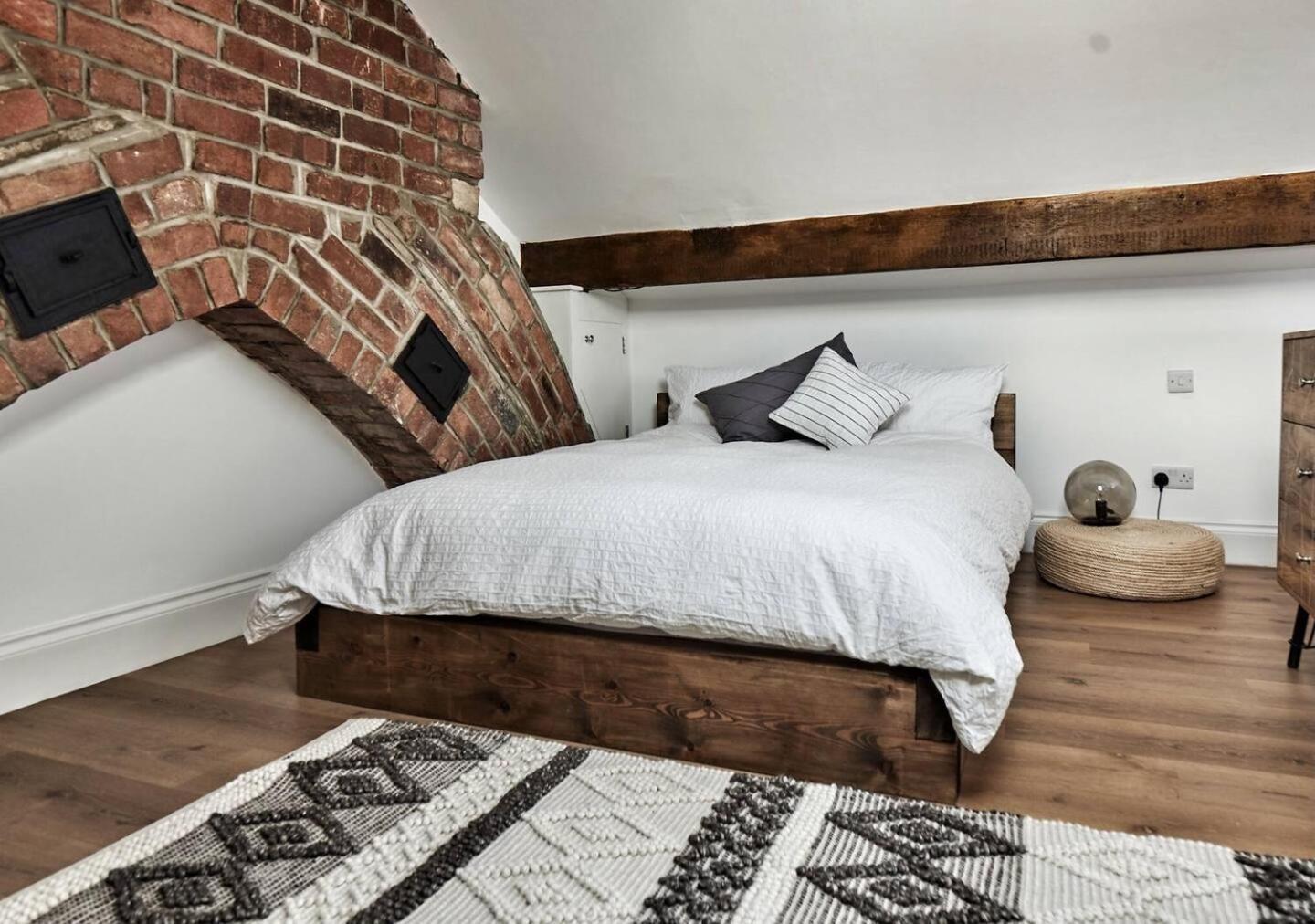 Pendle-Walking-3 Bed- Exec Contractor & Long Stay! Colne  Esterno foto