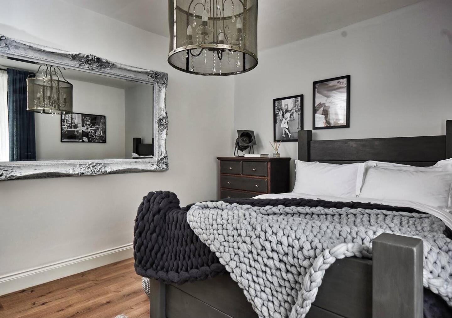 Pendle-Walking-3 Bed- Exec Contractor & Long Stay! Colne  Esterno foto